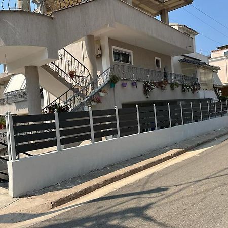 סרנדה Mimoza Apartments מראה חיצוני תמונה