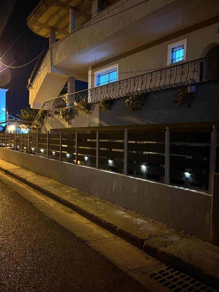 סרנדה Mimoza Apartments מראה חיצוני תמונה